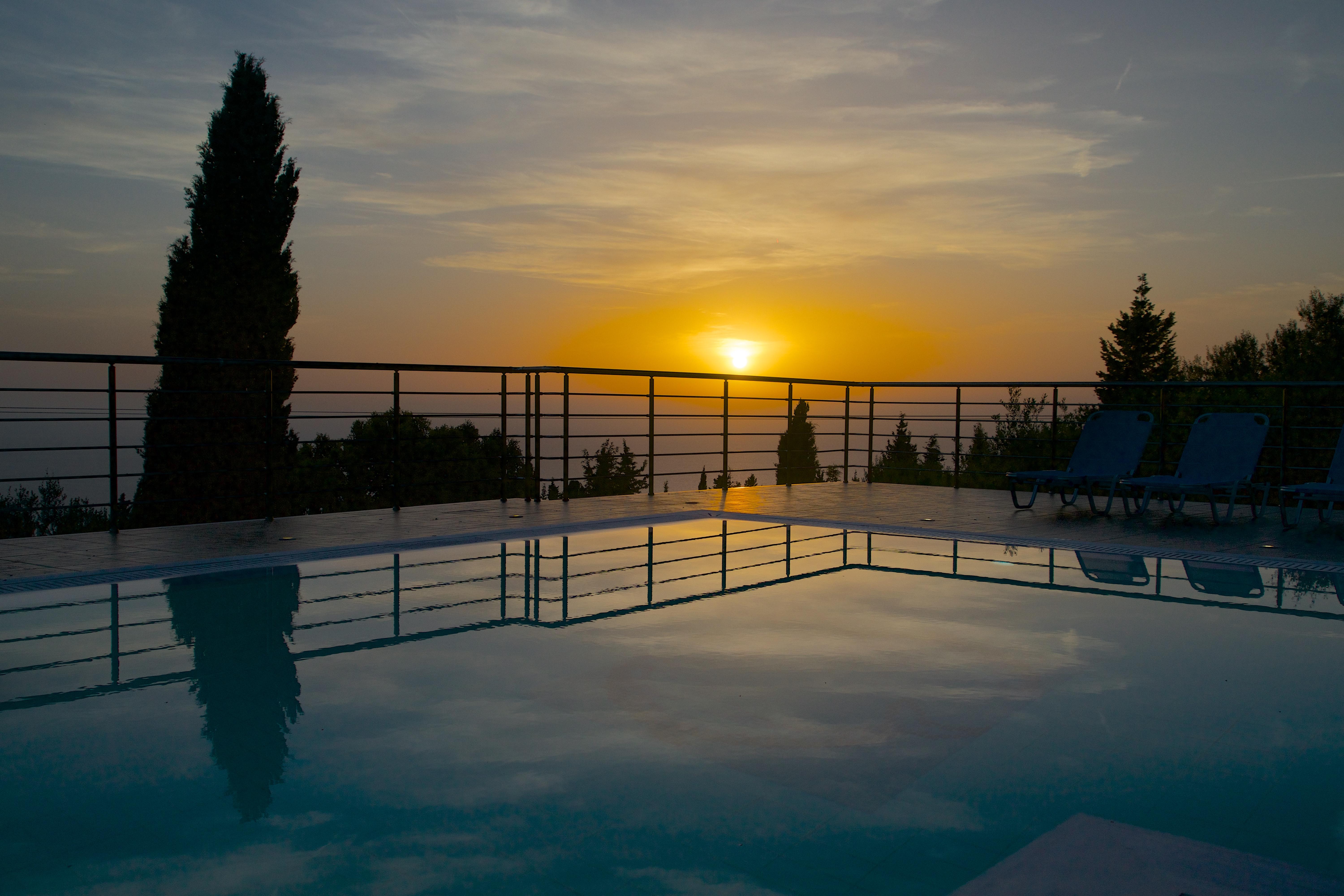 Studios Vrionis Panoramic Sunset Mesovounia  Екстериор снимка