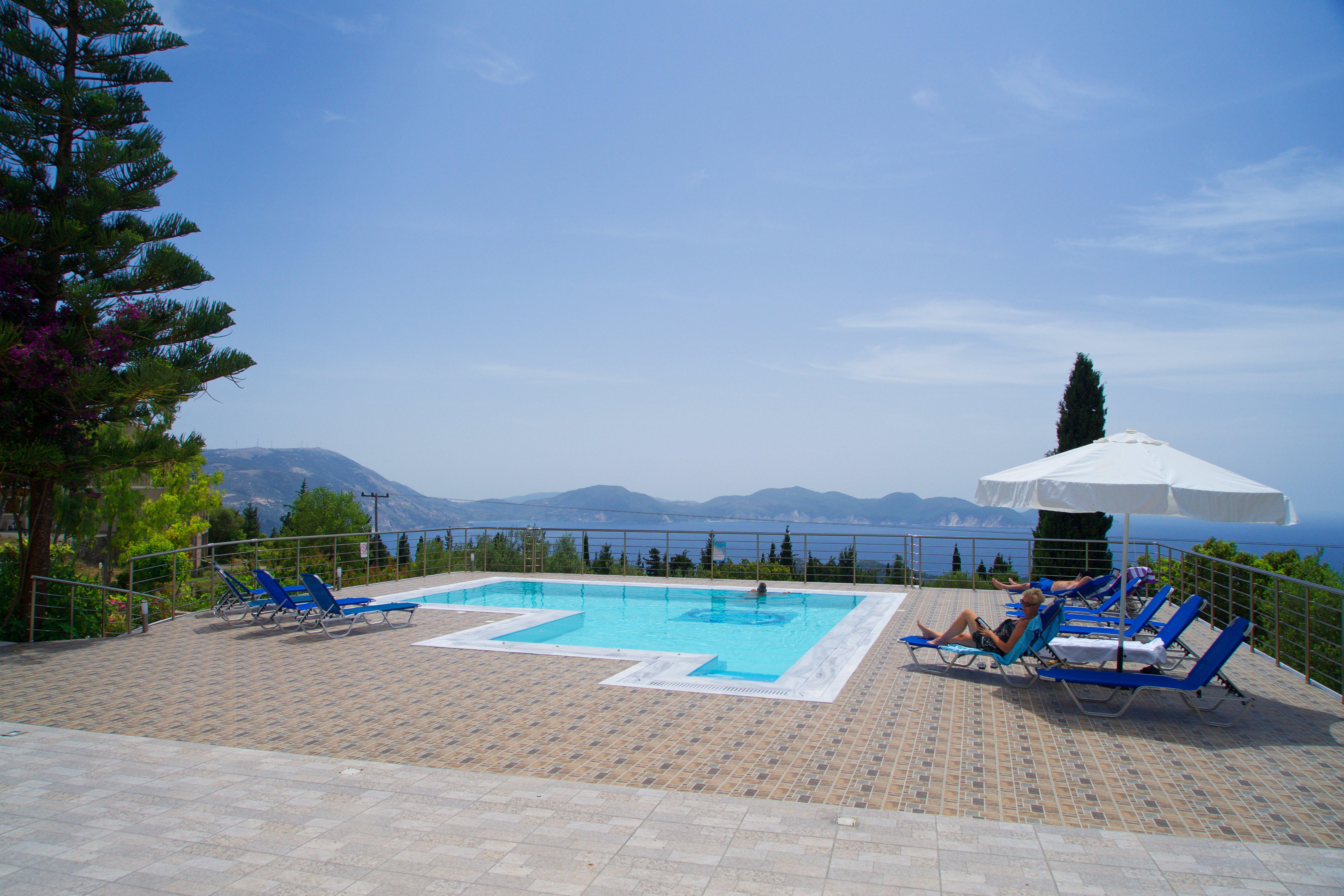 Studios Vrionis Panoramic Sunset Mesovounia  Екстериор снимка