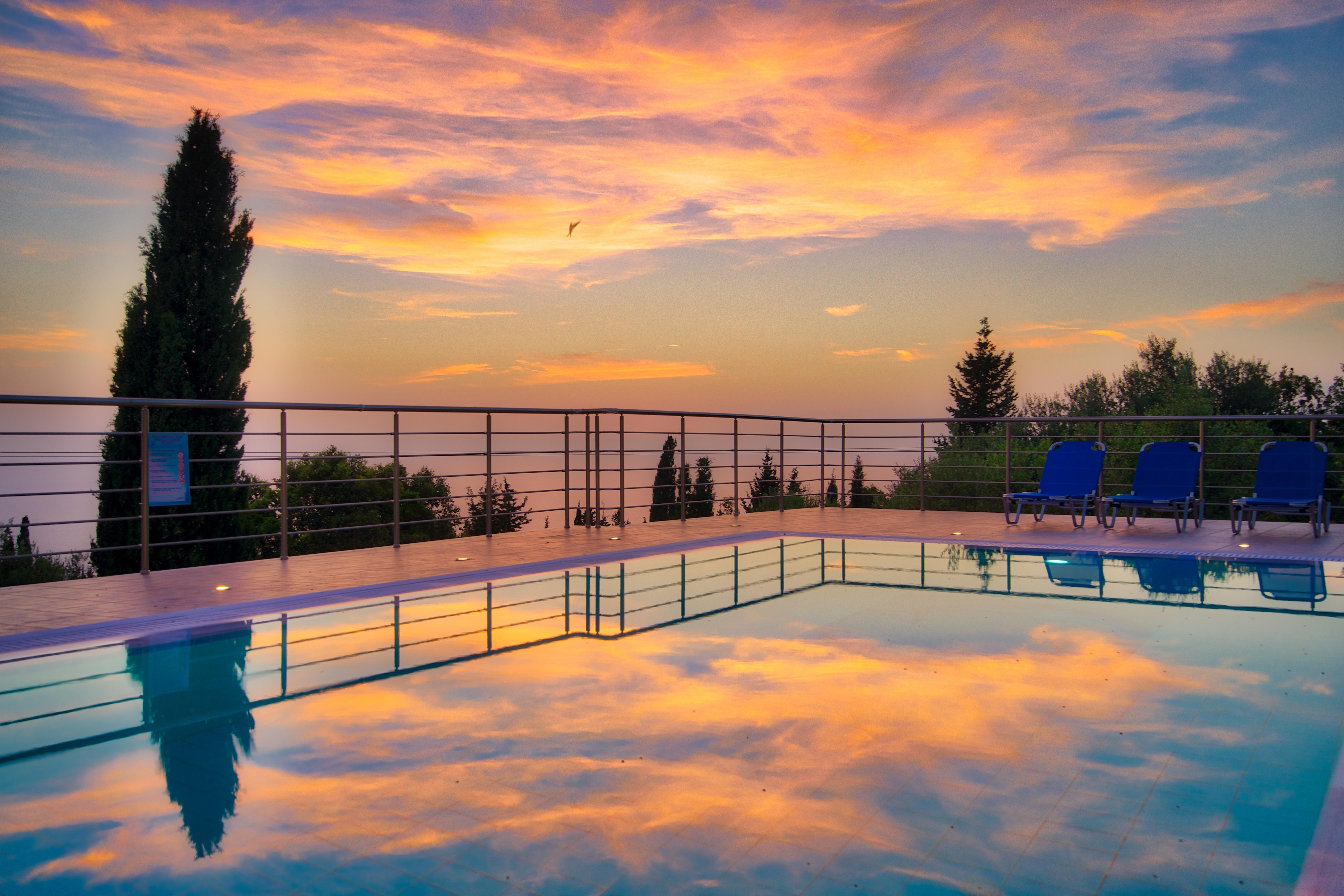 Studios Vrionis Panoramic Sunset Mesovounia  Екстериор снимка